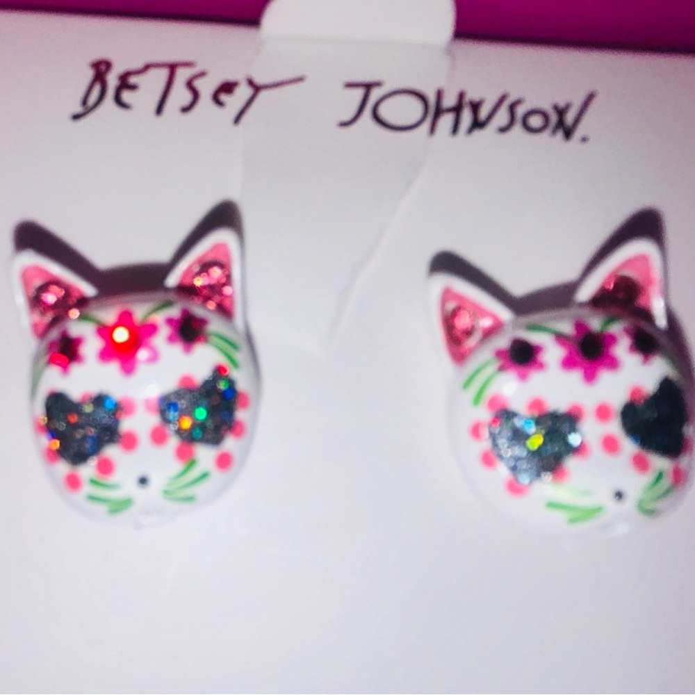 New! ๐ป๐๐ฑ Betsy Johnson CAT earrings!!!๐ฑ๐ป๐ - Picture 2 of 9